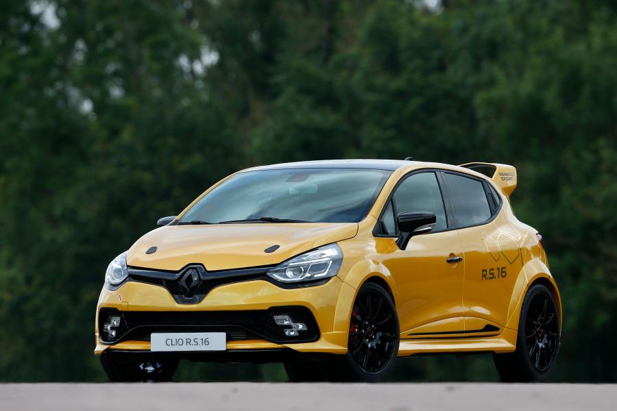  Renault Clio R.S.16 Concept 2016 года  (фото 5 из 54)